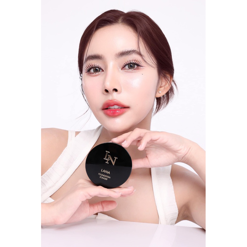 แป้งพัฟลาน่าแป้งเนื้อเนียนบางเบาปกปิดไม่หนักหน้า (สินค้าพร้อมส่ง)