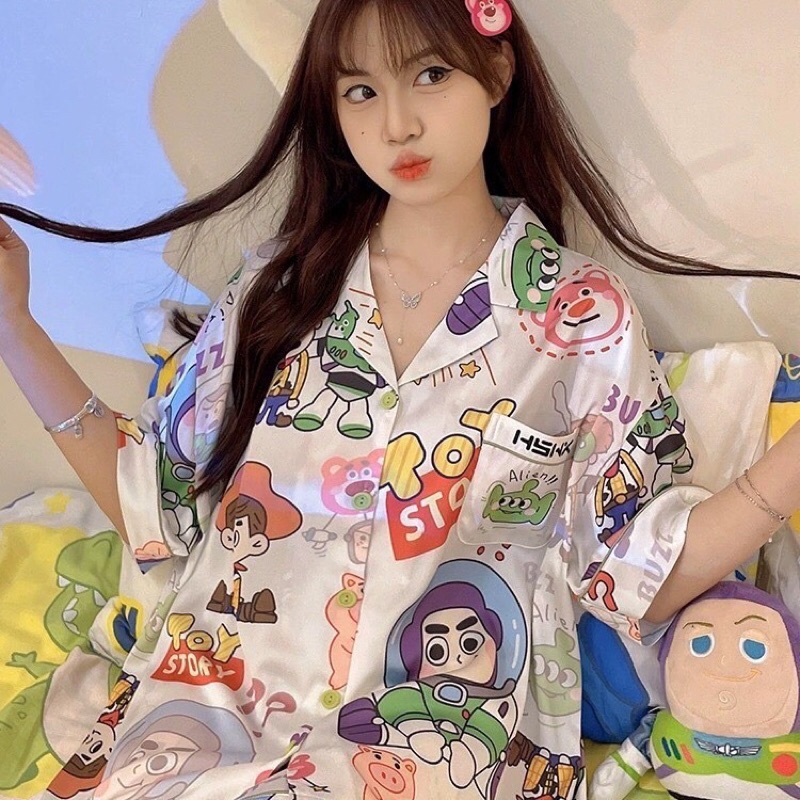 SY ชุดนอนผู้หญิง ชุดนอนคอปก ชุดนอนลายการ์ตูน ผ้าคอตตอน เสื้อแขนสั้น+กางเกงขาสั้น ชุดนอนน่ารัก งานใส่สบาย ผ้านิ่มมาก