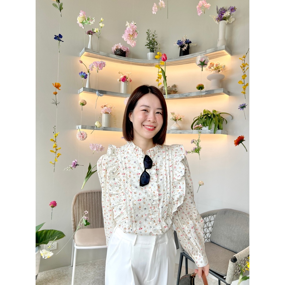 "Snowdrop Blouse" New Arrival 2024 เสื้อแขนยาวผ้าCottonหลายดอก