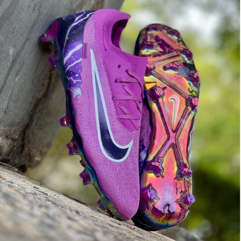 รองเท้า ฟุตบอล สตั๊ด Nike Phantom GX Elite FG Limited Edition มีเก็บเงินปลายทาง ถ่ายจากงานจริง แถมถุงผ้า + ดันทรง +กล่อง