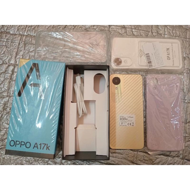 OPPO A17K  rom64 ram3 สีทอง มือสองสภาพสวย