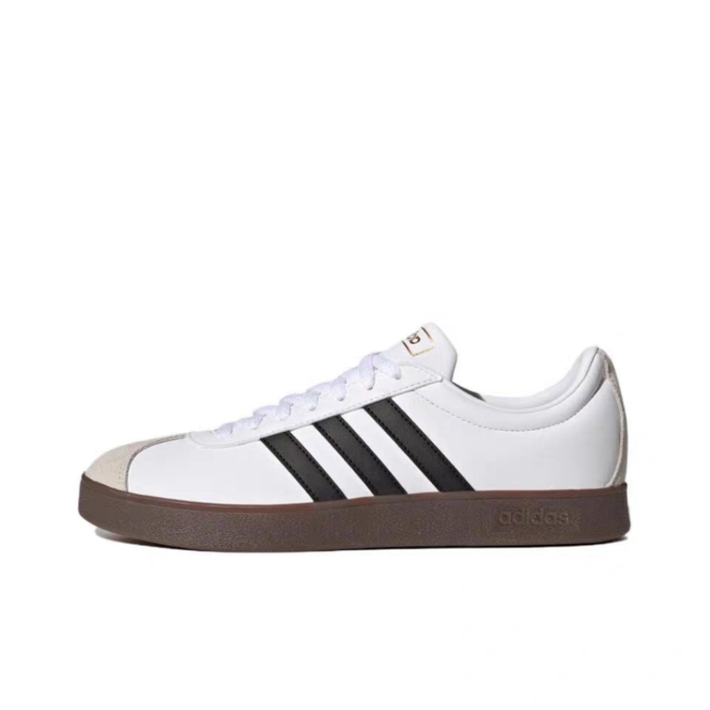 【ของแท้ 100%】Adidas VL Court สีดําสีขาวและสีเทายางดิบชายและหญิงรองเท้าฝึกซ้อมเยอรมันแบบสบาย ๆ รองเท้ากระดานลําลอง