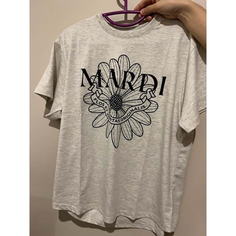 เสื้อยืด Mardi Mercredi