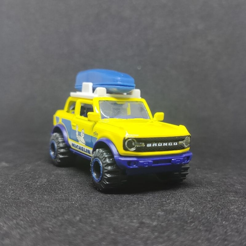 รถเหล็ก Ford Bronco Wildtrak สีเหลือง Michelin แบรนด์ majorette