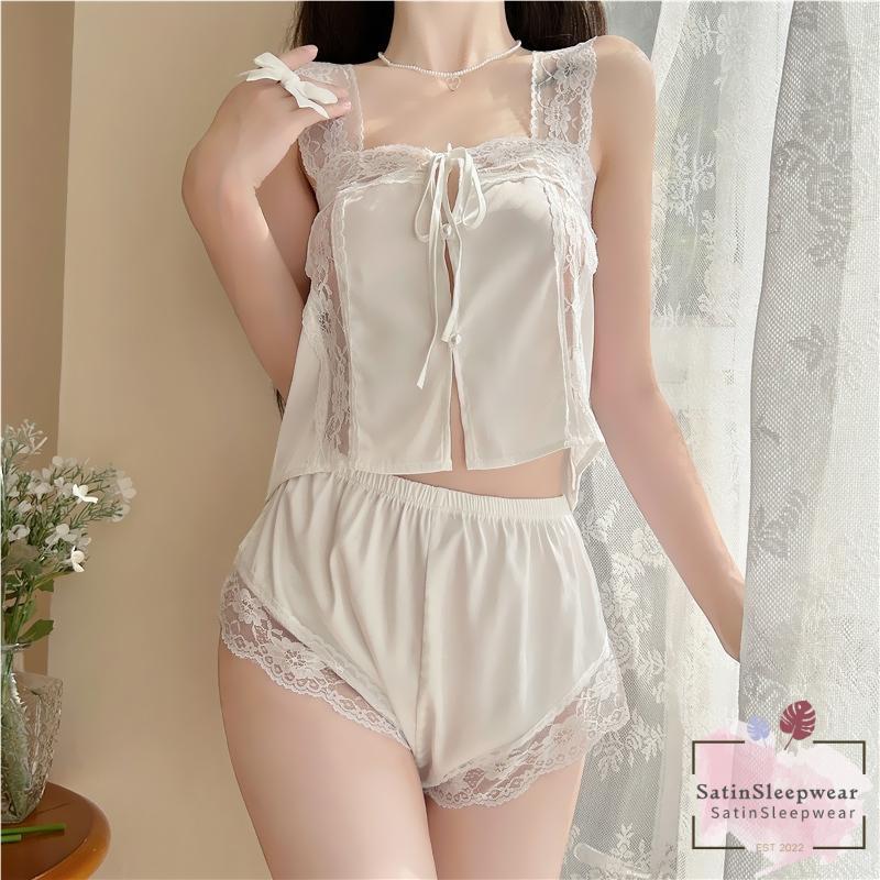 SatinSleepwear 🍀🍀 ชุดนอนใส่สบาย ผ้าไหมน้ำแข็ง สีทึบ ชุดนอนsexy ลูกไม้ กรีด กระดุมหน้า ส่งจากไทย(H9179)