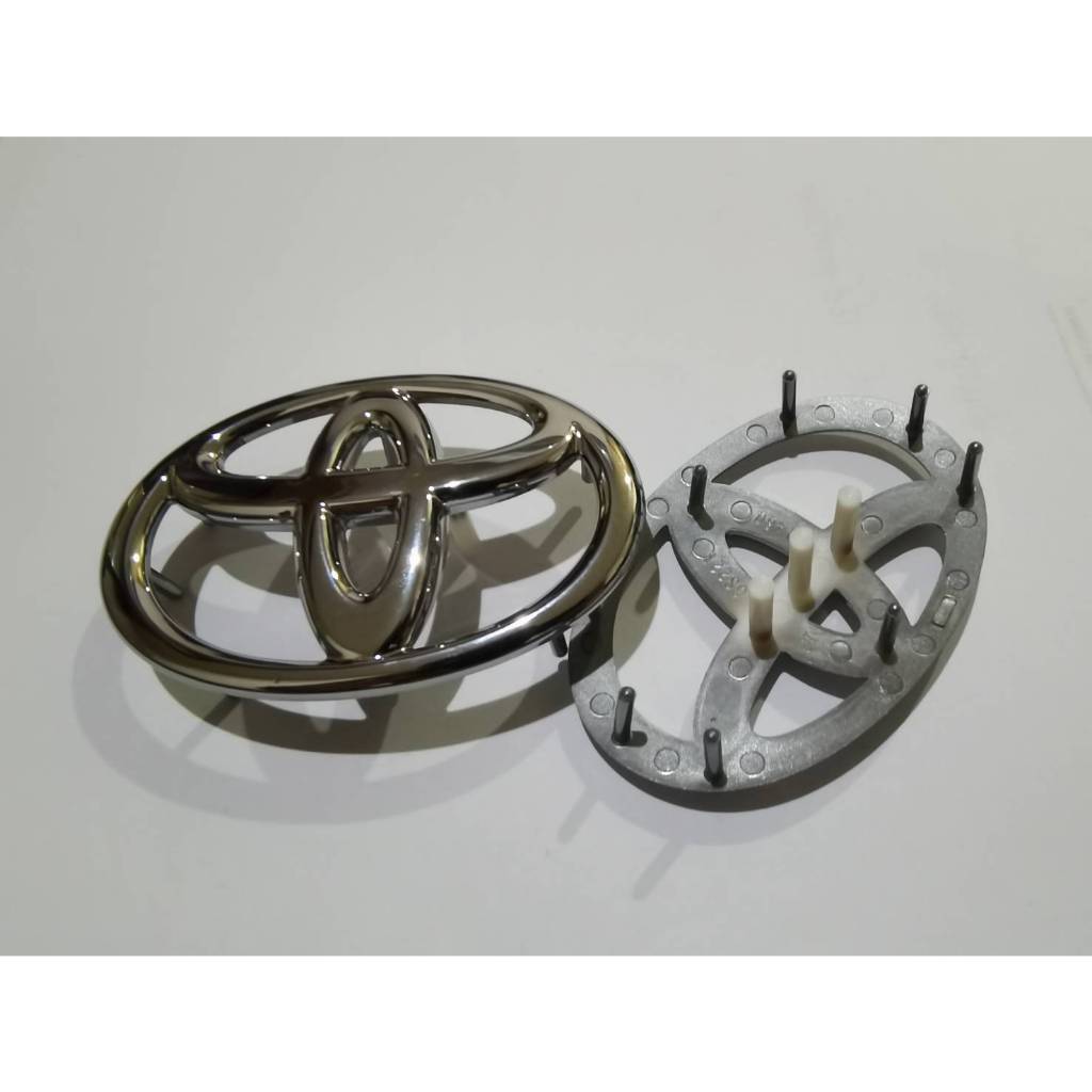 โลโก้ toyota พวงมาลัยของแท้ขนาดกว้าง 6.5 cm สูง 4.4 cm จำนวน 1 ตัว จัดส่งเร้ว บริการประทับใจ - รูปที่ 3
