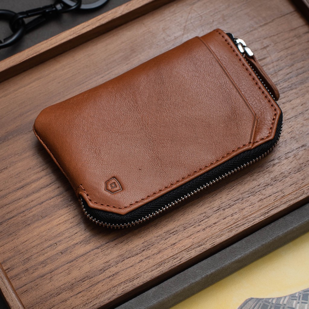 เกรด B  EGGSY Micro zip wallet