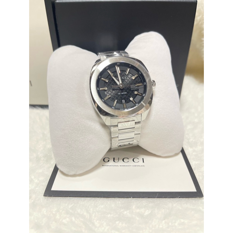New GUCCI GG2570  Black Dial 41 mm.