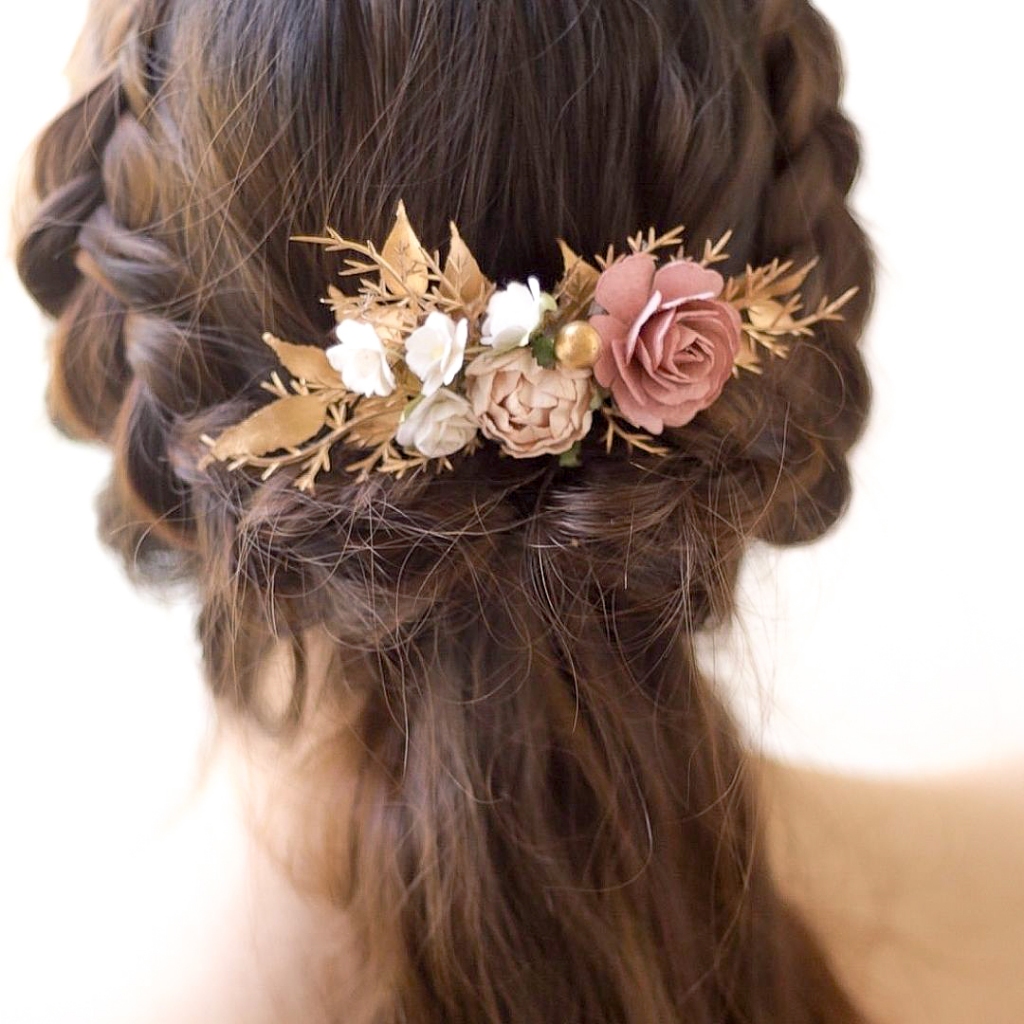 พร้อมส่ง จาก กทม หวีเสียบผม ดอกไม้ติดผมเจ้าสาว ดอกไม้ติดผม Iดอกไม้แต่งผม  Bridal Comb  Flower Comb