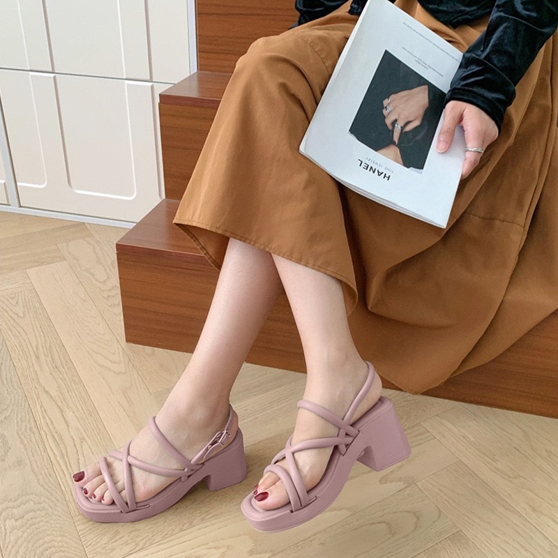 LGShoes เข้าใหม่ รองเท้าแตะส้นสูง บอกเลยงานนี้คือที่สุด จึ้งใจมาก เป็นงานสายไขว้พร้อมสายรัดส้น เป็นงานส้นสูงถึง 8 เซน แ