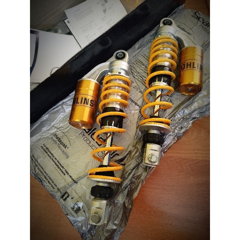 พร้อมส่ง โช๊ค ohlins ho738 แท้มือสอง honda PCX 150-2013