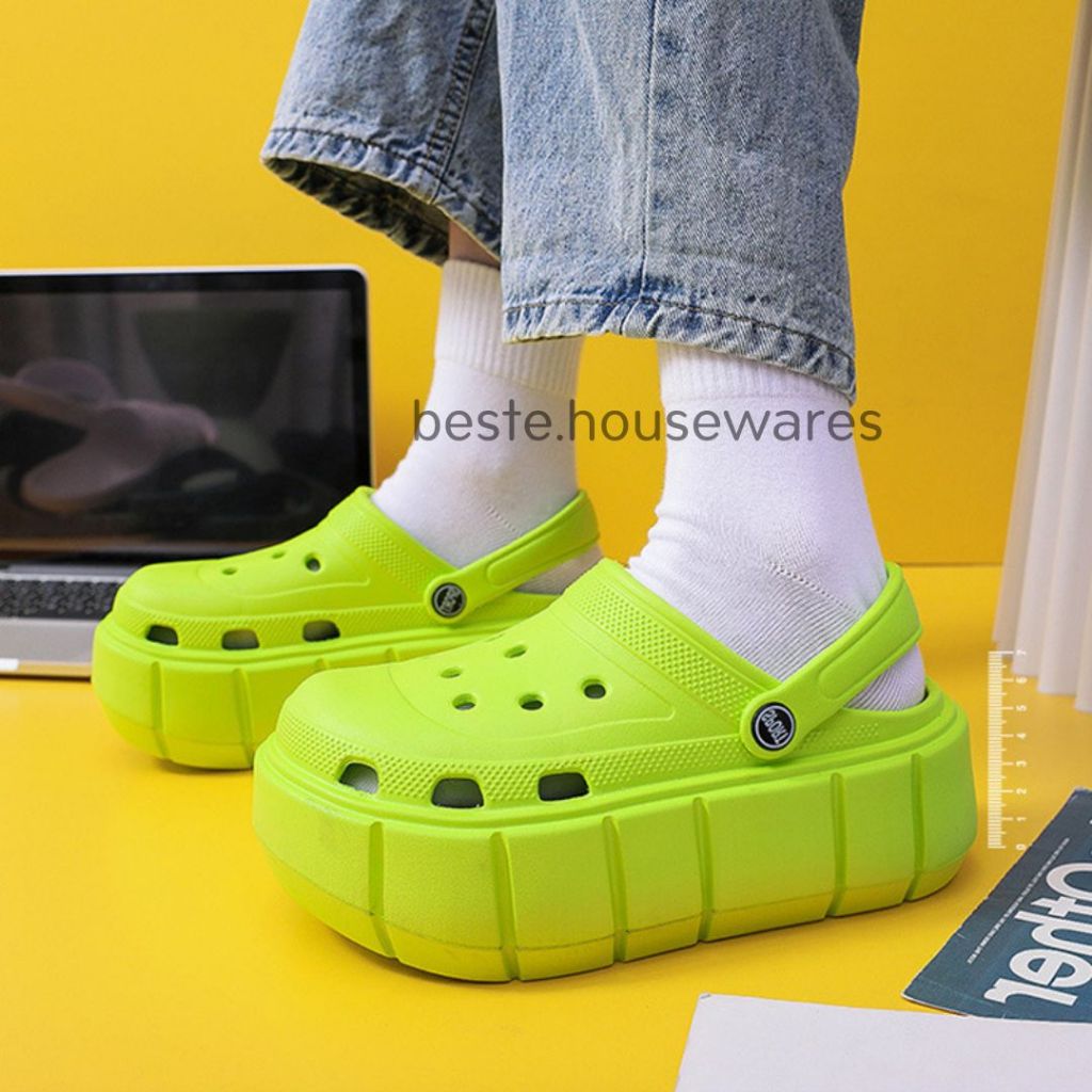 รองเท้าแตะนิ่มมาก รัดส้น สูง 6 cm. รองเท้าแตะหัวโต