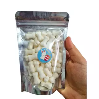 นมแพะอัดเม็ด Goat Milk 100g🥛 {แบ่งขาย} ขนมทานเล่นสำหรับสัตว์เลี้ยง เสริมแคลเซียม