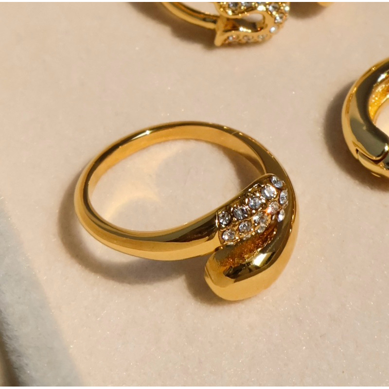 gigaglam bella ring (R4)