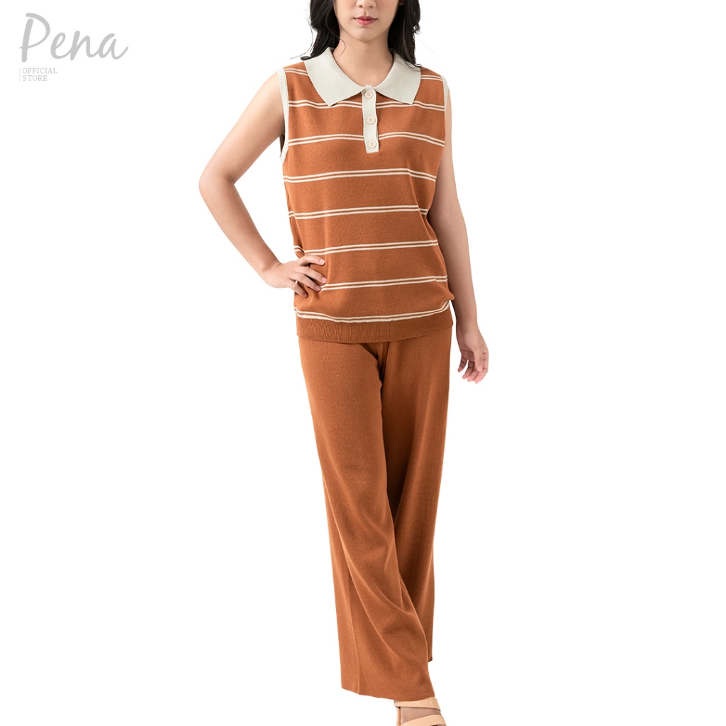 Pena house ชุดเซตนิตแวร์ (Knitwear)เสื้อแขนสั้นและกางเกงขายาว PWSW042403
