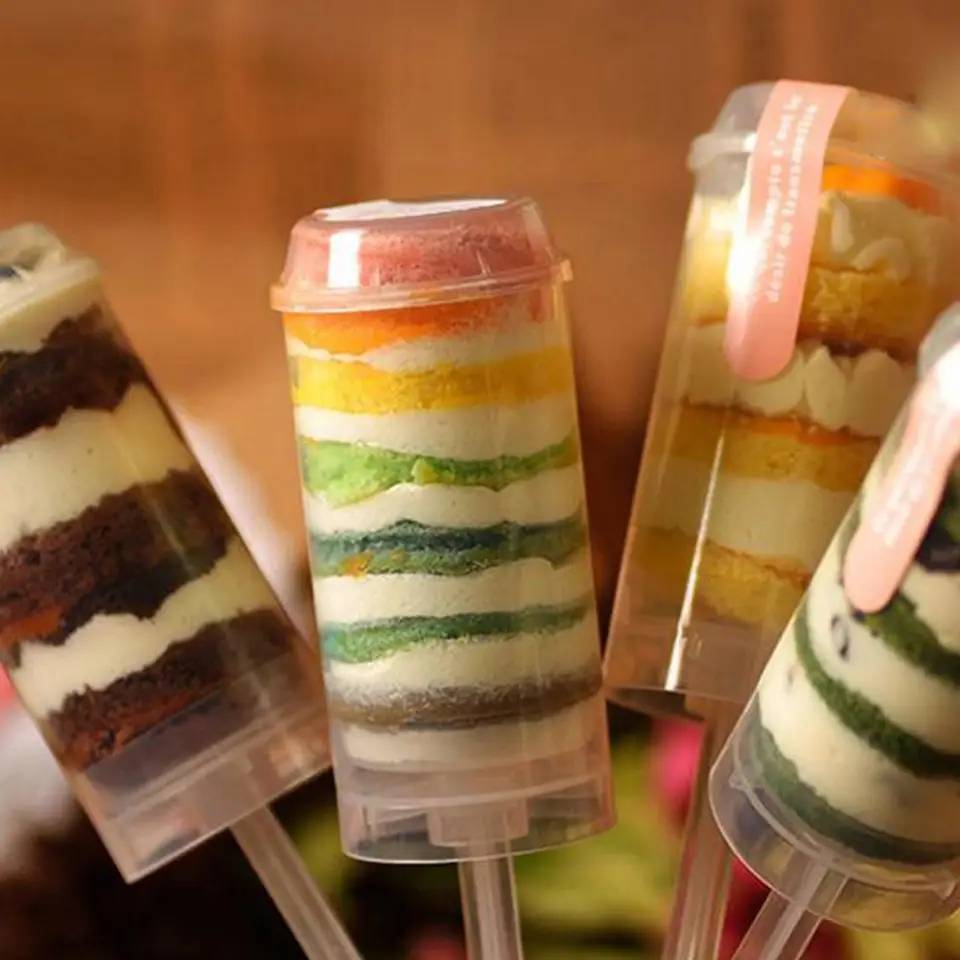 กล่องพลาสติกใส่เค้กป๊อป (Push Up Pop)  ทรงกลม,หัวใจ แพ็ค 10 ชิ้น/ชุด