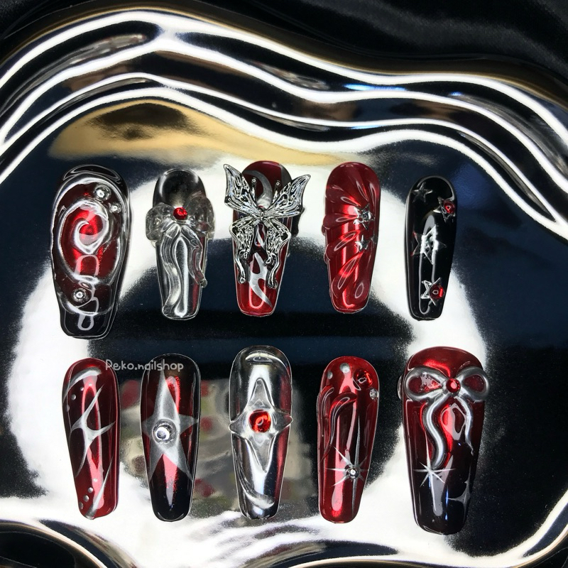 Chrome red y2k press on nails เล็บปลอมสีเจลแท้