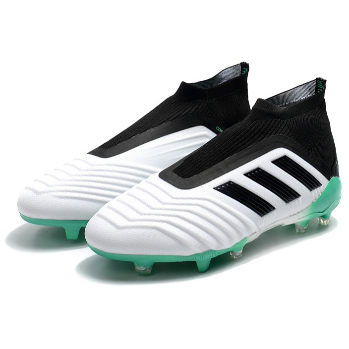 Adidas_Predator 18+x ส่งจากกรุงเทพ รองเท้าสตั๊ด รองเท้าฟุตบอล ราคาถูก รองเท้าฟุตบอล