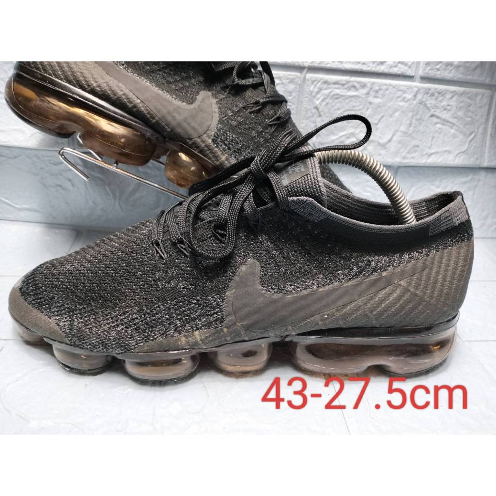 รองเท้าผ้าใบมือสอง men's nike air vapormax white black size 43 -27.5 cm
