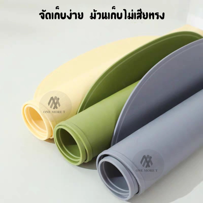 ที่รองชามสัตว์เลี้ยง วัสดุซิลิโคน เหนียวเเน่น ติดทน กันลื่นเป็นอย่างดี แผ่นรองถ้วยหมา แมว