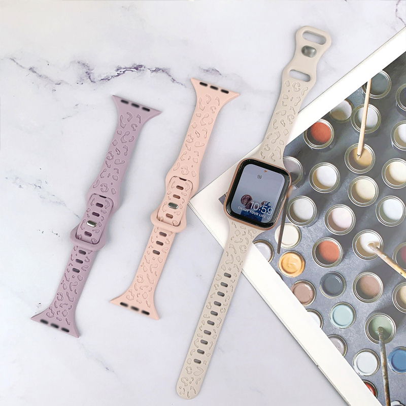 เสือดาวพิมพ์สายนาฬิกาซิลิโคนเหมาะสำหรับ Apple Watch series 9 8 7 6 se ultra 49mm44mm45mm i watch5 4 3 2 41mm38mm40mm42mm