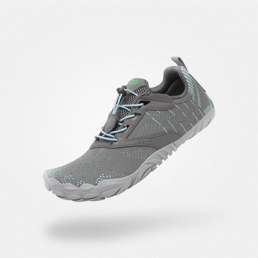 รองเท้ากีฬา​หน้ากว้าง​ Saguaro Free barefoot shoes ผ้า flyknit เบาและนิ่มมากมาก สีเทา