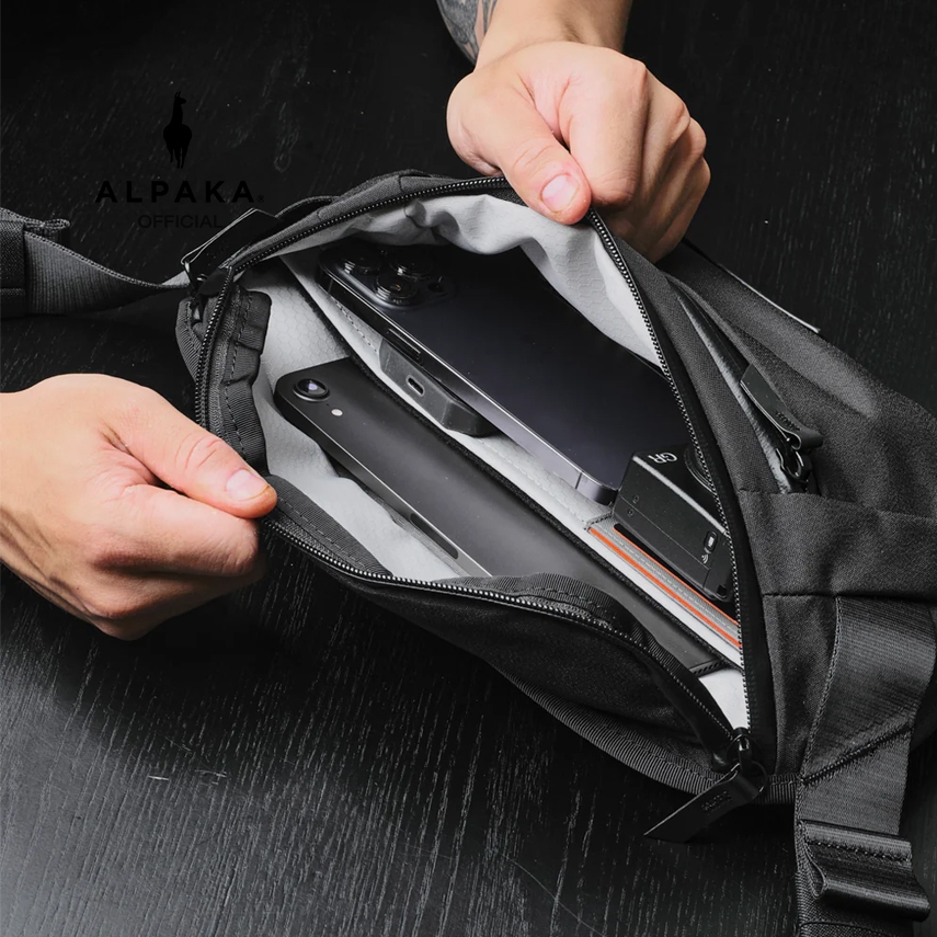 กระเป๋า Alpaka - Bravo Sling Mini V2 Axoflux
