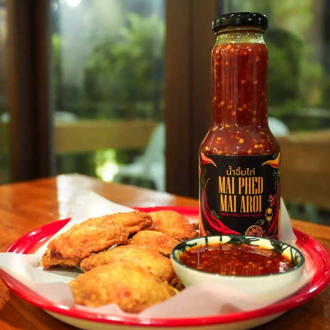 CHICKEN Sauce 380g น้ำจิ้มไก่ อร่อยมากเผ็ดแซบๆ รสชาติที่เป็นเอกลักษณ์ แบรนด์ "Mai Phed Mai Aroi"