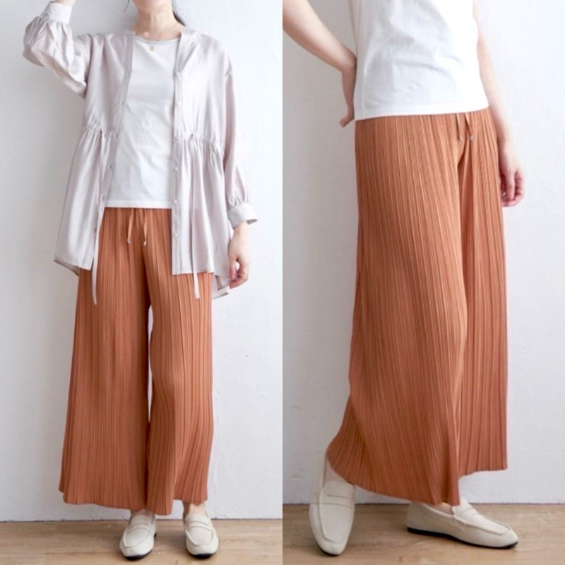 IKKA Pleated Trousers