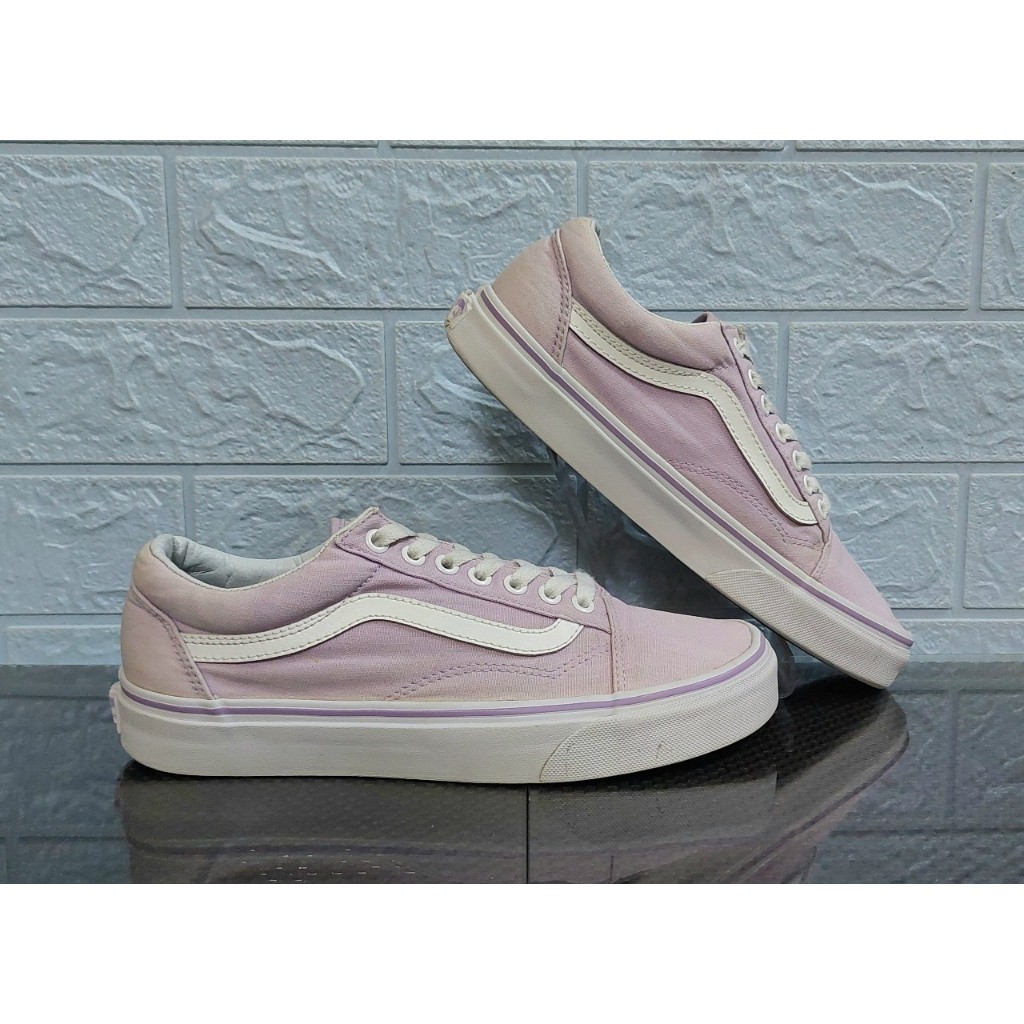 รองเท้าผ้าใบมือสอง ไซส์ 39 ยาว 25 cm#E25A2P23