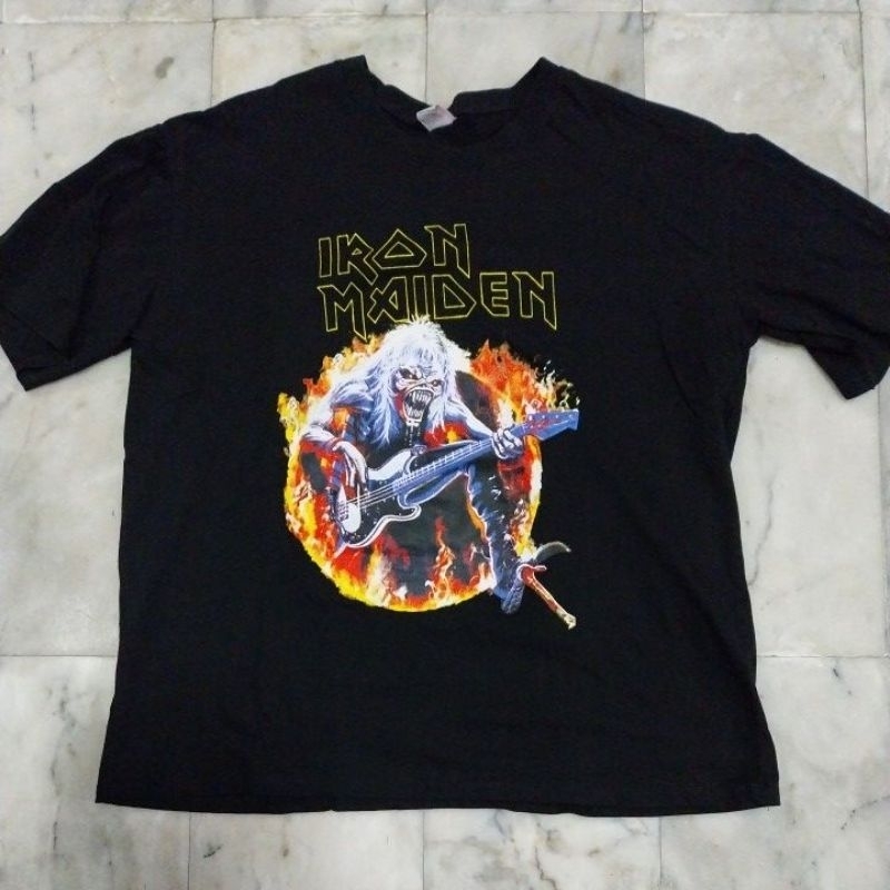 เสื้อยืดแขนสั้น แนวนักร้องวงร็อค IRON MAIDEN มือสอง สภาพดี ของพร้อมส่งครับ