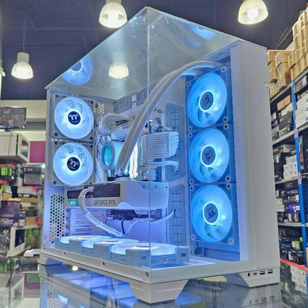 คอมพิวเตอร์ประกอบ LIAN LI O11 VISION SNOW