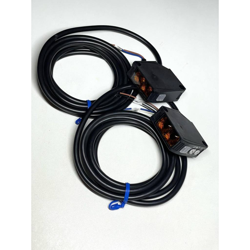 E3JK-TR12-C ยี่ห้อ OMRON Photo Electtric Switch