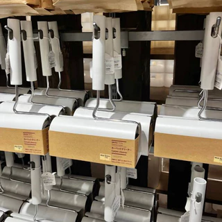 MUJI มูจิ 🇯🇵 ลูกกลิ้งพร้อมฐาน มีขายรีฟีล แบ่งรีฟีล Carpet Cleaner กาวแน่น เก็บง่าย กำจัดฝุ่นขน ทำความสะอาด