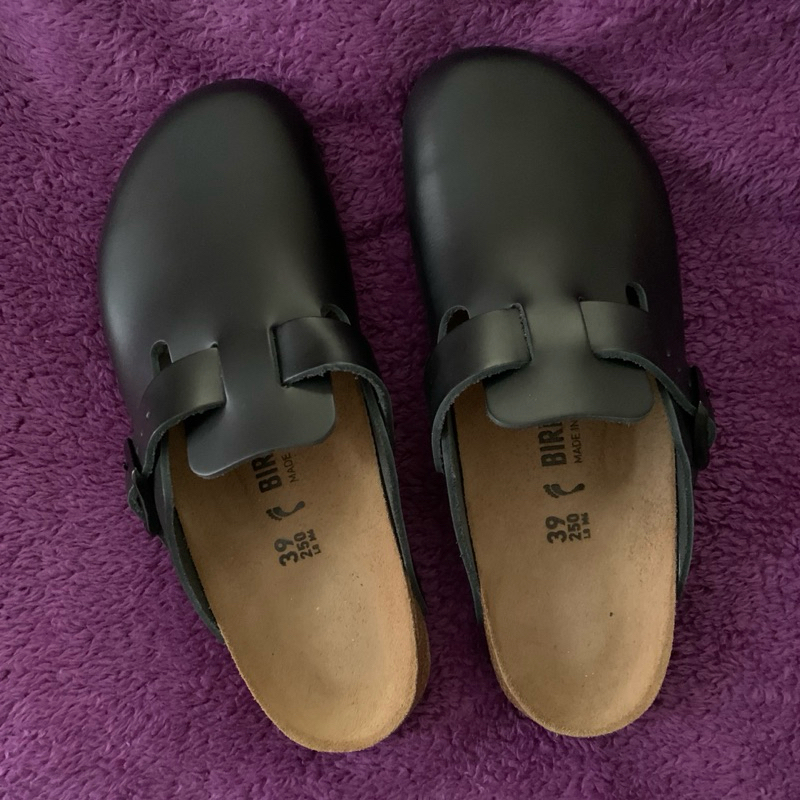มือ 1 รองเท้า Birkenstock Boston สีดำ size 39 (narrow fit)