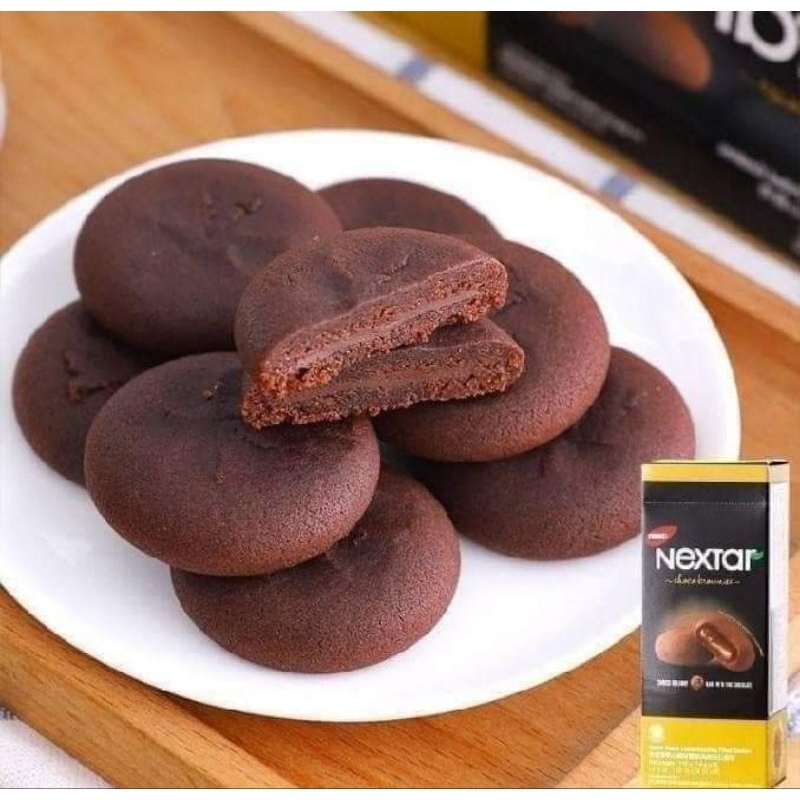 บราวนี่ Nextar 1กล่องมี 8 ชิ้น บราวนี่เนื้อหนึบ ช็อคเข้มข้น