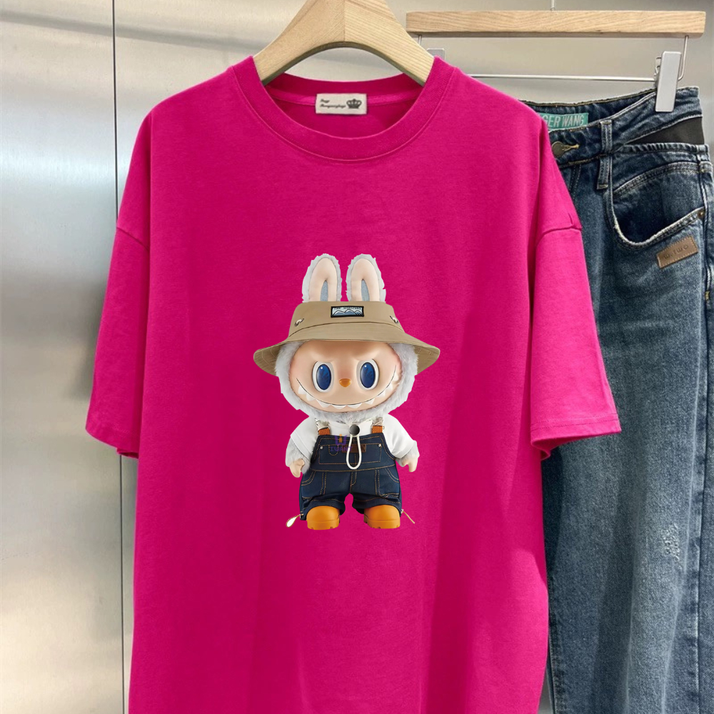 You-T [ฮิต3ลาย] เสื้อยืด labubu เสื้อยืดคู่รักส Y2K ผ้าหนา ไตล์เกาหลี น่ารักและหวาน สีชมพูเข้ม