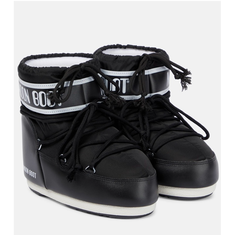 พร้อมส่ง MOON BOOT ของแท้ Women สีดำ ข้อสั้น