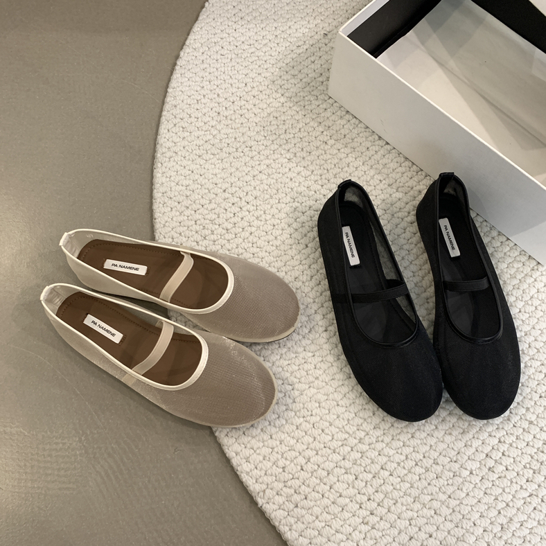 (พร้อมส่ง/Pre Order) รองเท้า รุ่น Ritzy Shoes มี 2 สี | PENN STUDIO