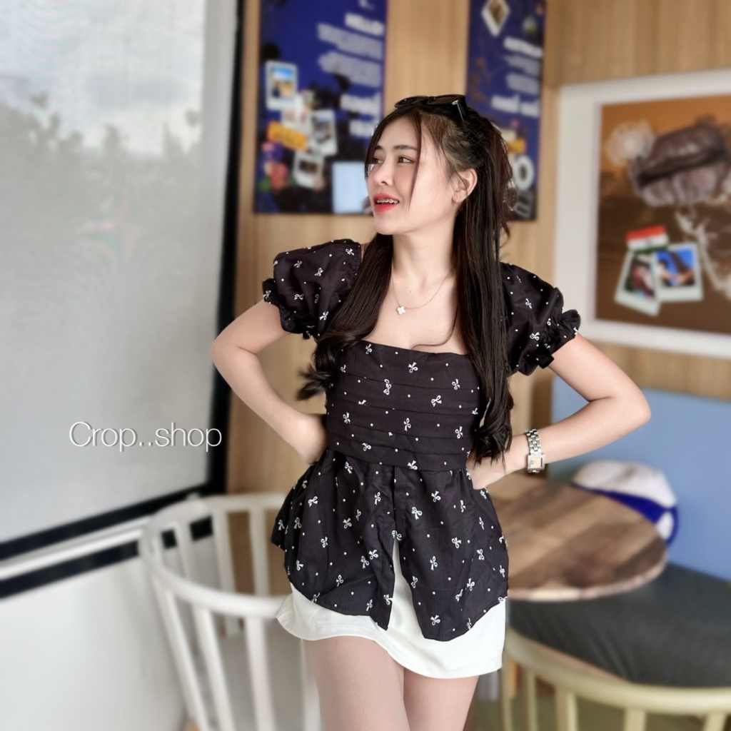 crop..shop เสื้อสาวชิค (มี7เเบบ) สายแฟห้ามพลาด ผ้าคอตต้อนปักฉลุ คอตต้อนไทย100% ดูแพง น่ารักสุดหรู เชือกรูดได้จริง สวยมาก รูปที่ 7