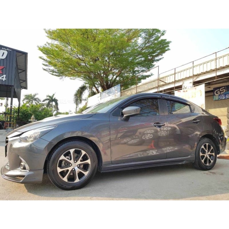 แม็ก mazda 2 ขอบ 15 พร้อมยางใหม่