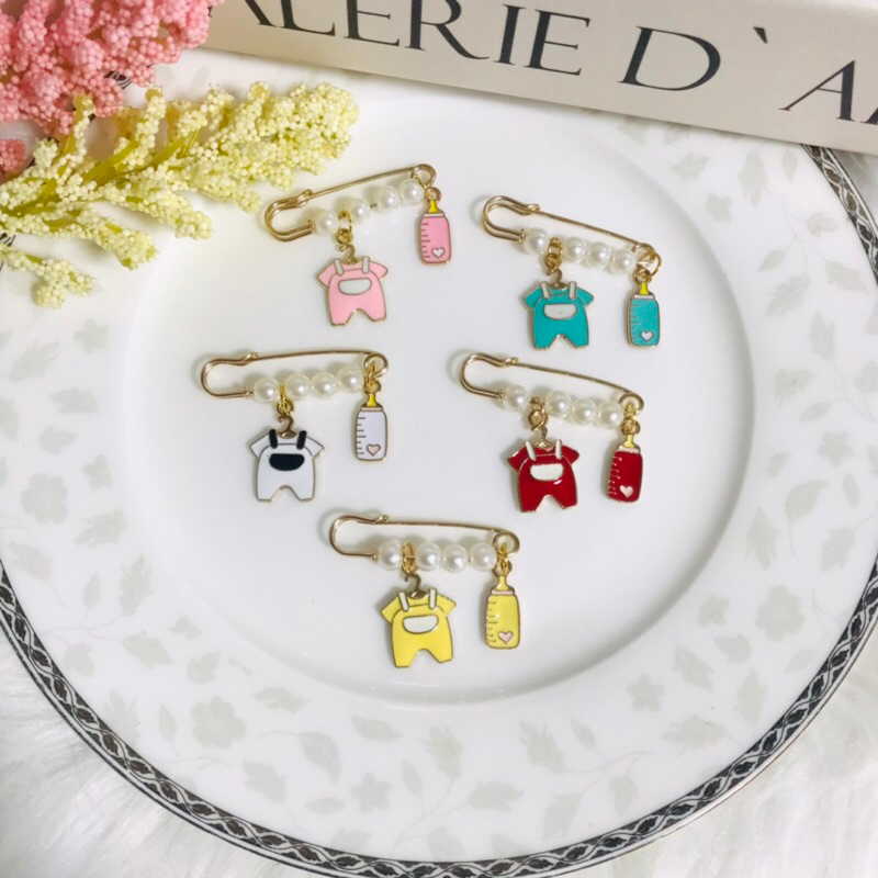 KN06 เข็มกลัดคนท้อง ชุดเบบี้ (พร้อมส่ง) 3.8 ซม. แฟชั่นสไตล์เกาหลี