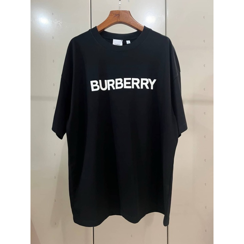 เสื้อยืนแขนสั้น เบอเบอร์รี่ Logo T-Shirt