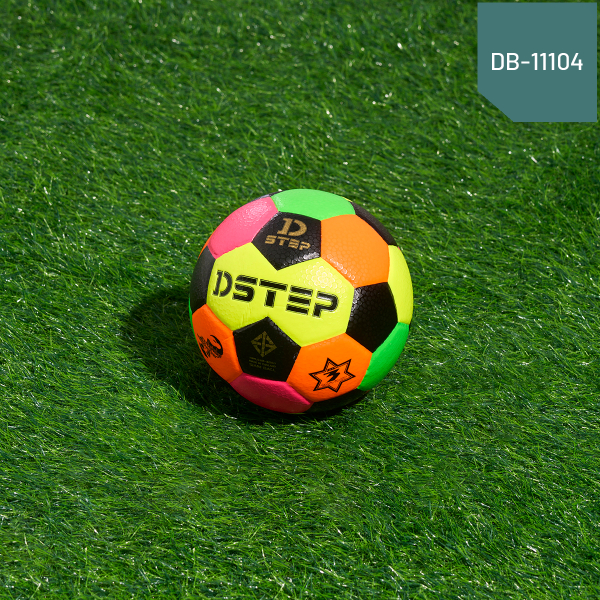 DSTEP ลูกบอล ฟุตบอล เบอร์ 3 ขนาด 23 นิ้ว สลับสี-สะท้อนแสง (1ลูก) พร้อมชุดเข็มและตาข่าย / บอลสำหรับเด็ก DB-11104