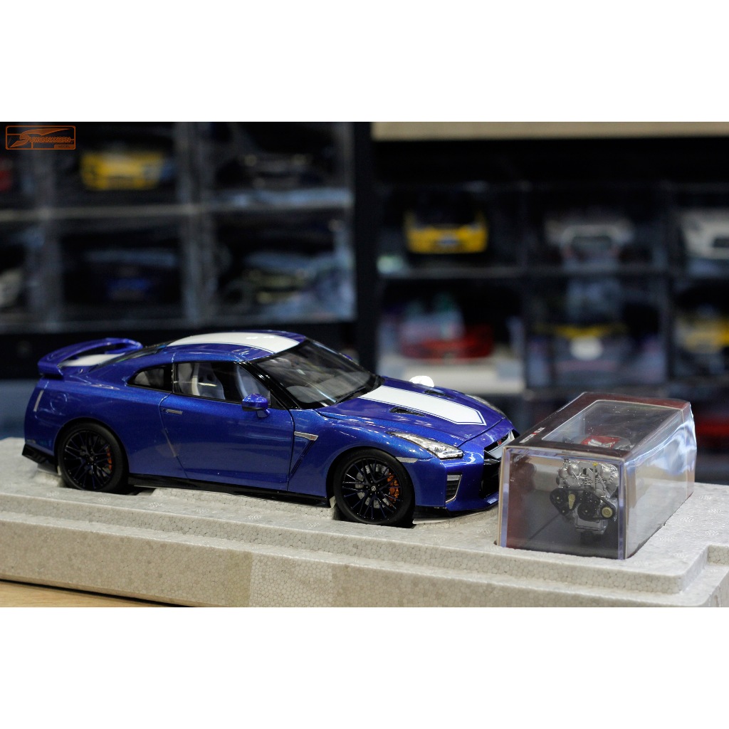 MOTORHELIX 1/18 Nissan GT-R(35) 50th Anniversary Wangan Blue