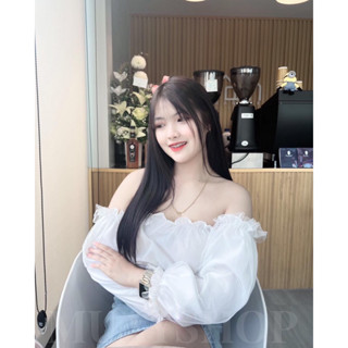 เสื้อปาดไหล่แขนยาวพองๆ ฟูๆน่ารักมาก ผ้าไม่คัน