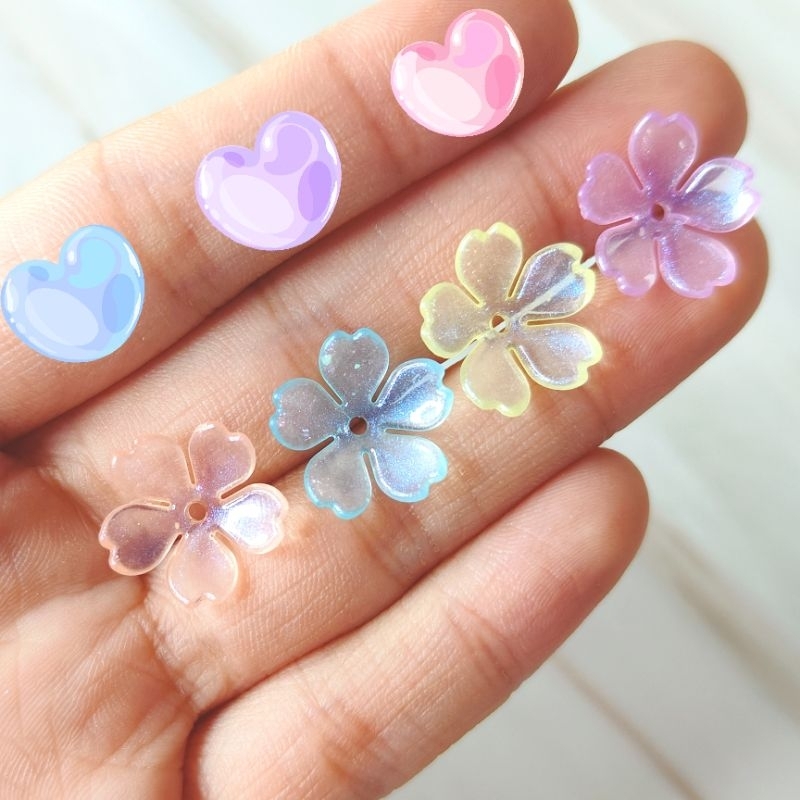 ลูกปัดดอกซากุระใส 50ชิ้น/100ชิ้น