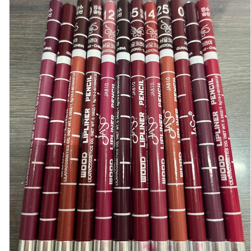ดินสอเขียนขอบปาก ดินสอเขียนขอบปากแบบพกพา 12 สี ดินสอไม้เขียนขอบปาก