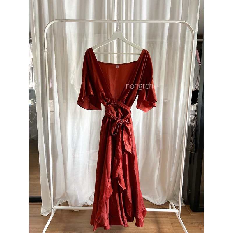 Flat2112 (มือสอง) ❤️ Silk warp dress ฟรีไซต์