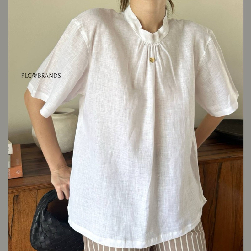 PLOWBRANDS TS0017 เสื้อแขนสั้นผ้าลินิน คอปีนติดกระดุมหลัง ขอสงวนสิทธิ์งดเปลี่ยน/คืนเงิน ทุกกรณี